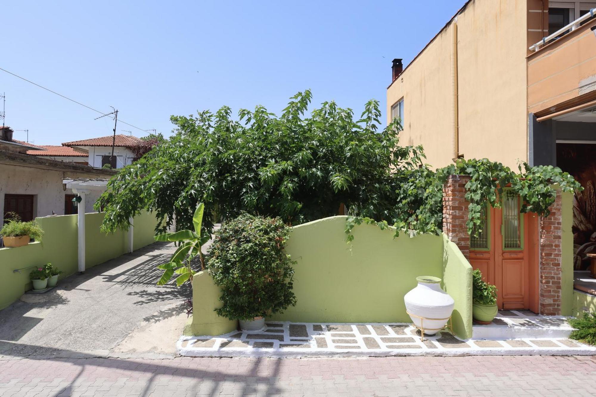 Madlen Apartments Nea Skioni Exterior foto